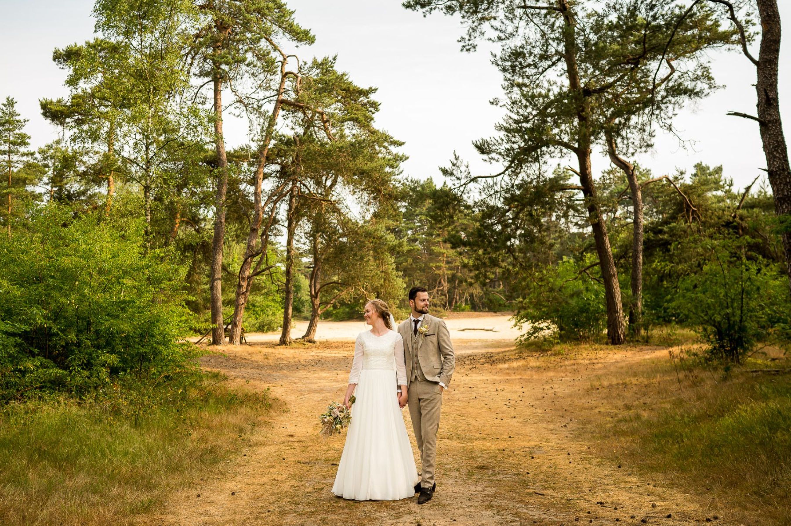 Marinus-Dianne-Jan-van-de-Maat-Bruidsfotografie-Weddings-Bruidsreportage-Trouwfotografie-Leersum